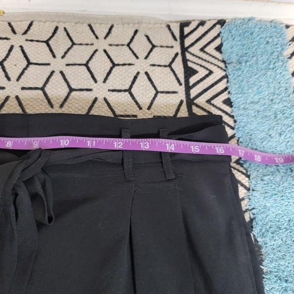 ZARA PAPER BAG WIDE LEG BLACK CROPPED PANTS, sz LARGE - Picture 7 of 9